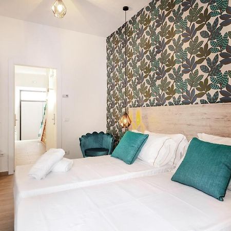 Lungomare Rooms Olbia Bagian luar foto