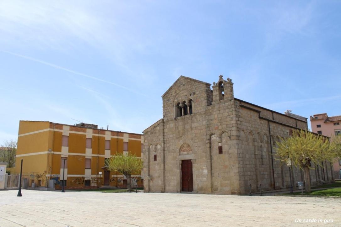 Lungomare Rooms Olbia Bagian luar foto